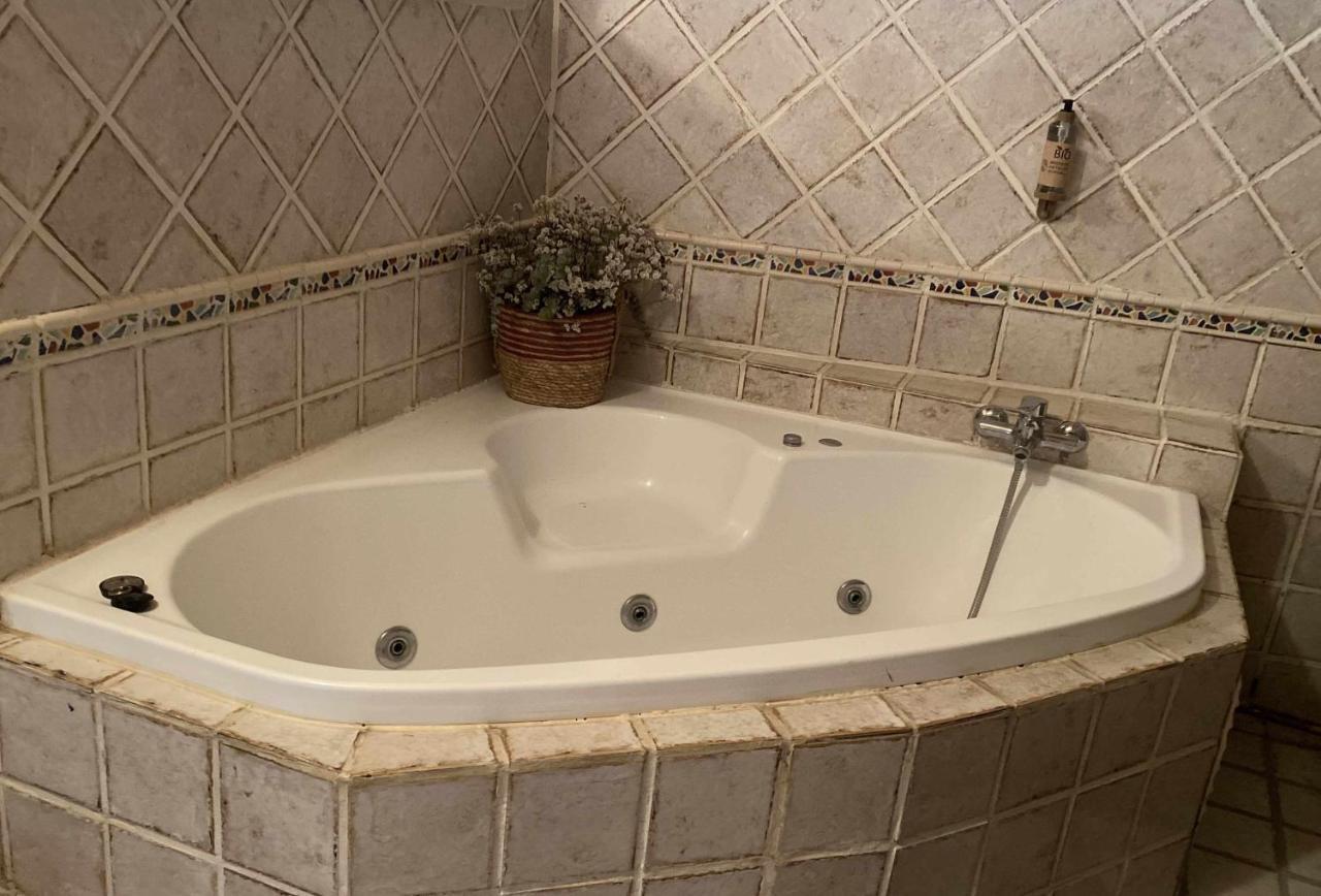 Casa Pardal Coliving & Coworking Guest House Sant Pere Sallavinera Exterior photo
