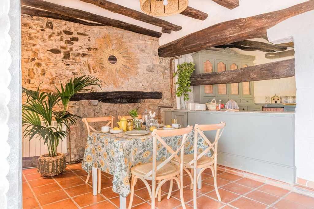 Casa Pardal Coliving & Coworking Guest House Sant Pere Sallavinera Exterior photo