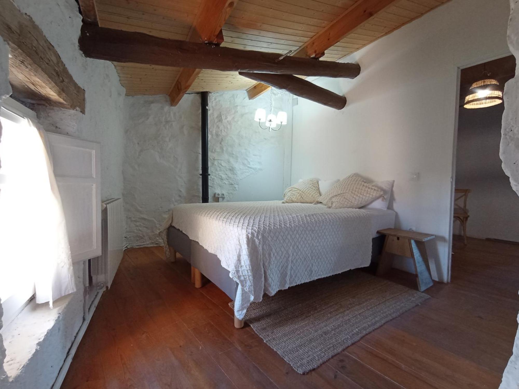 Casa Pardal Coliving & Coworking Guest House Sant Pere Sallavinera Exterior photo